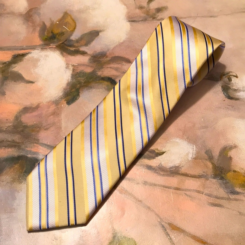Club room silk tie